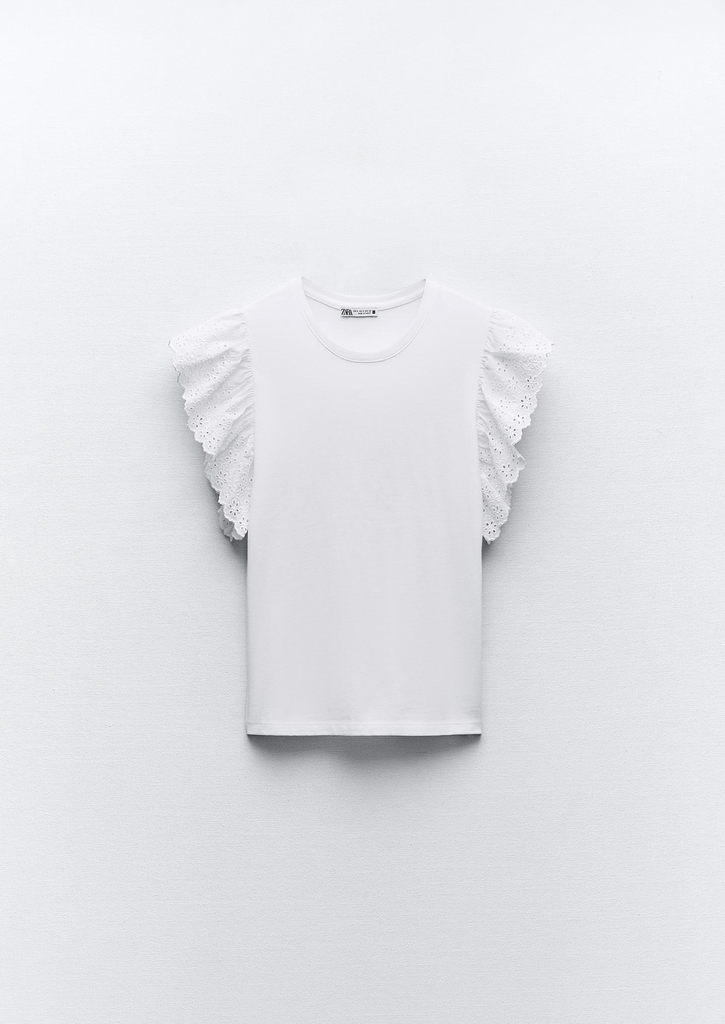 Camiseta Volante Encaje