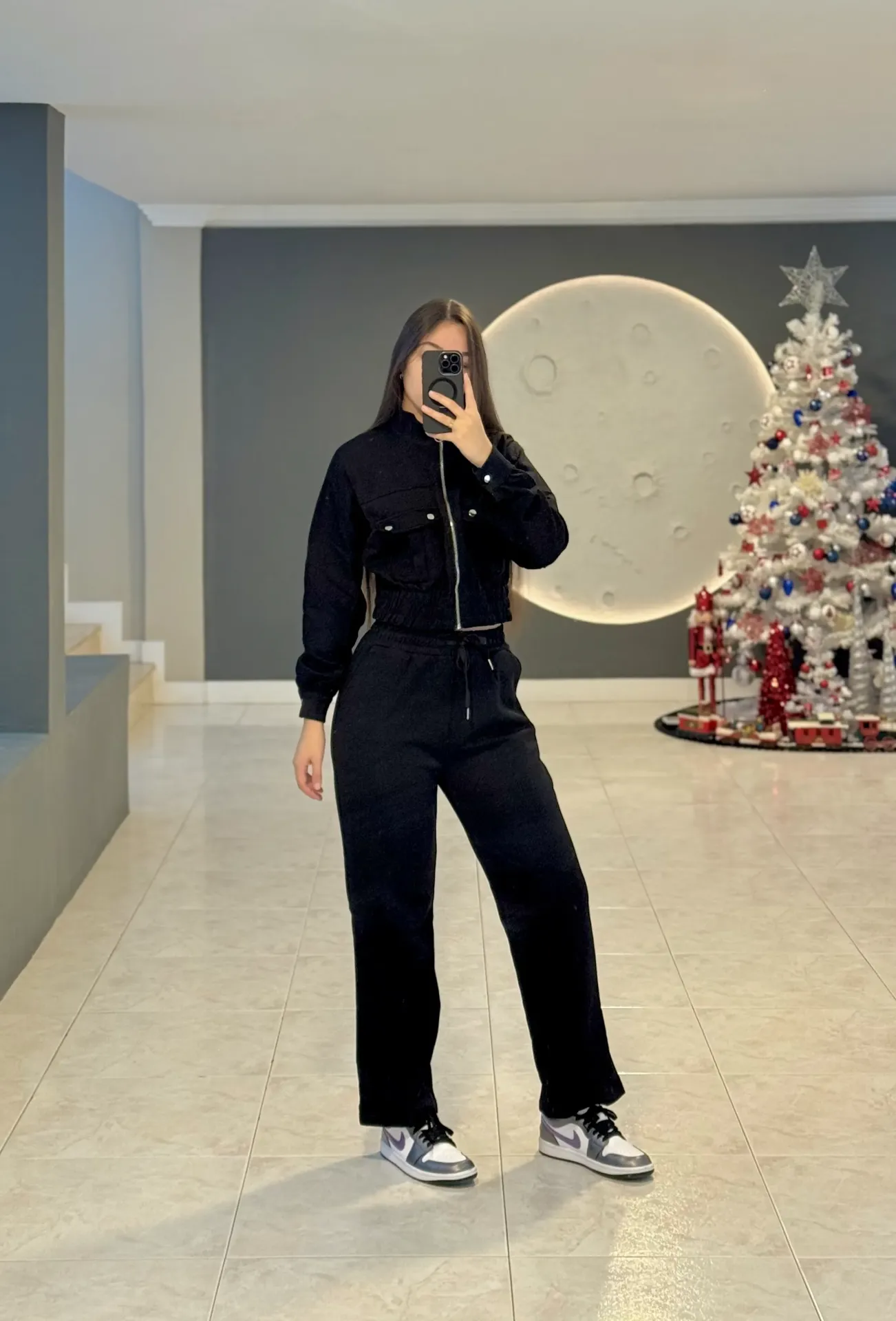 Set con Cierre y Chapas en Bolsillos