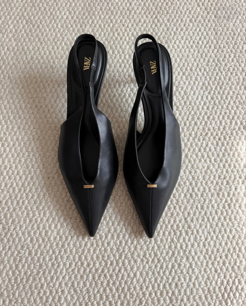 Sandalias Stilettos Accesorio Dorado